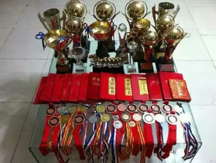 null-2910c1cb136ca35